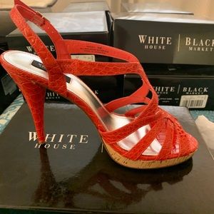 White House Black Market Shoes sz 9.5 New!